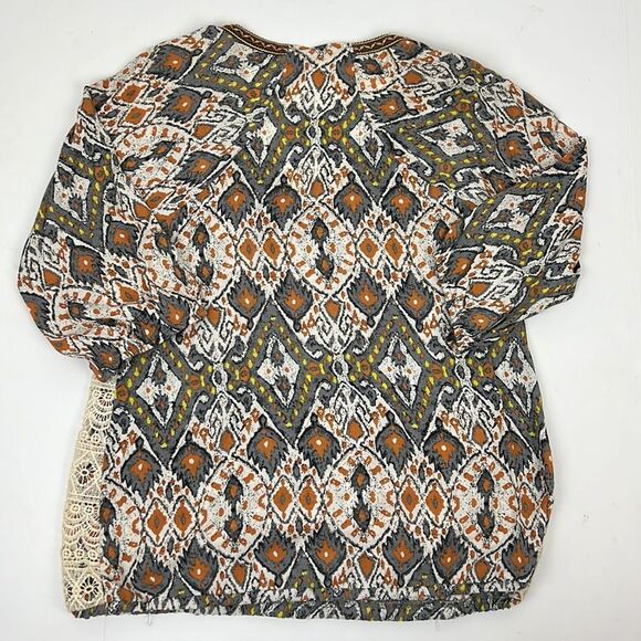 BKE Buckle Lace Over Lay Bohemian 3/4 Sleeve Top Womens Size Large - Picture 2 of 16